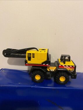 Vintage 2000 Tonka Yellow Dump Truck Crane Toy - Kids Construction Vehicle